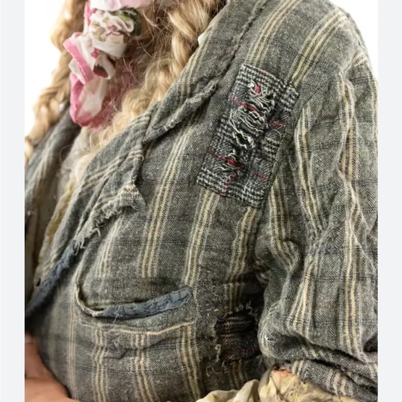 Magnolia Pearl Kelley Reversible Cropped Coat! NWOTs…never worn! - Picture 2 of 7